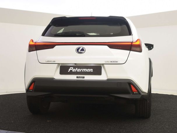 Lexus UX 300e 150 kW image number 8