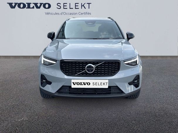 Volvo XC40 Plus 122 kW image number 9