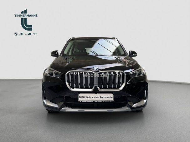 BMW iX1 xDrive30 xLine 230 kW image number 8