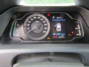 Car image 11