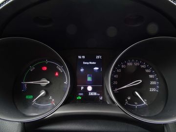 Car image 21