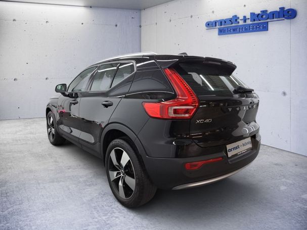 Volvo XC40 T4 Geartronic Momentum 140 kW image number 4