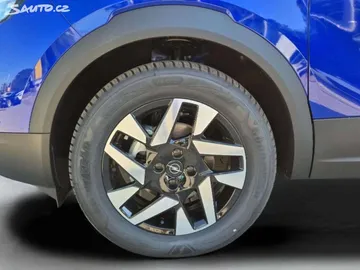 Car image 37