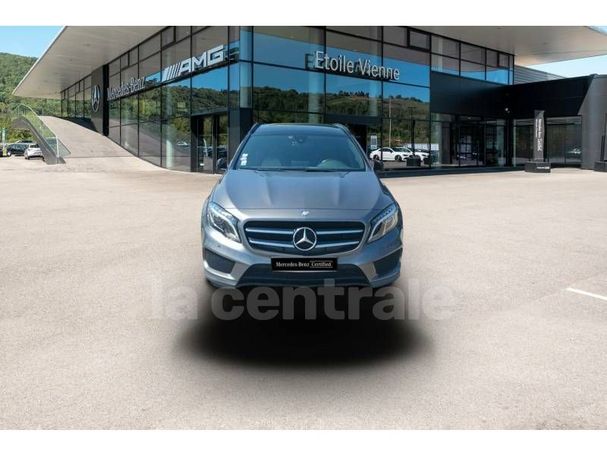 Mercedes-Benz GLA 200 7G-DCT 115 kW image number 3