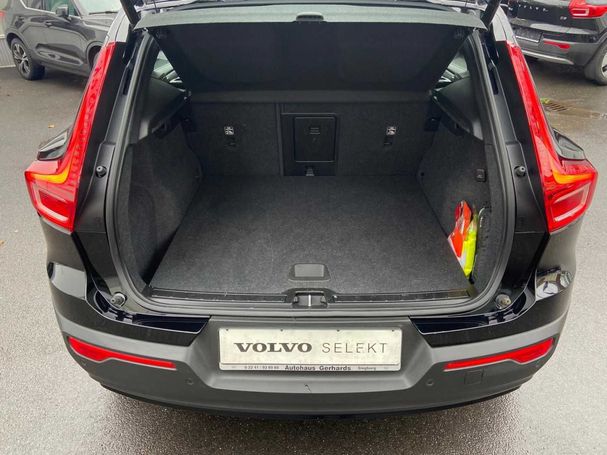 Volvo XC40 Recharge AWD 300 kW image number 9