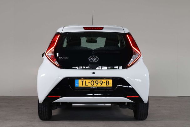 Toyota Aygo 54 kW image number 3