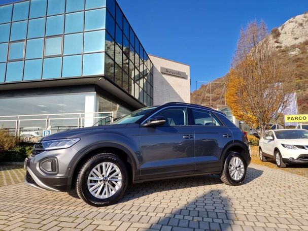 Volkswagen T-Roc 1.5 TSI DSG 110 kW image number 32