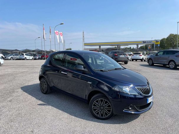 Lancia Ypsilon 51 kW image number 2