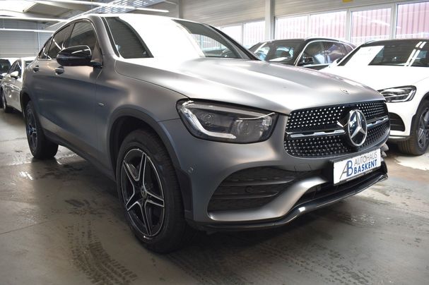 Mercedes-Benz GLC 300 e 235 kW image number 14