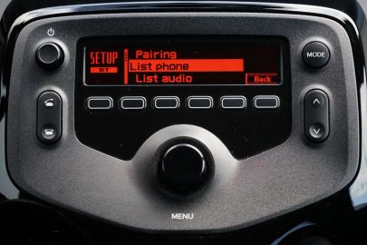 Car image 4