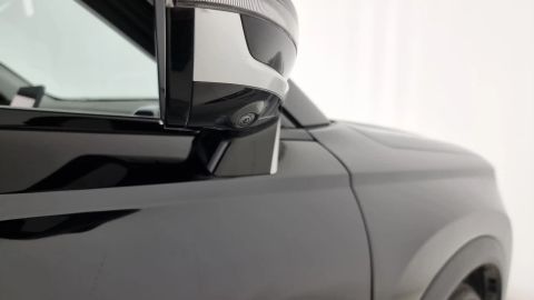 Car image 33