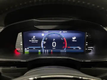 Car image 35