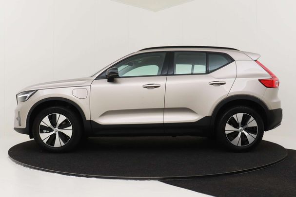 Volvo XC40 Recharge T4 Plus Dark 155 kW image number 15