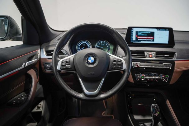 BMW X1 sDrive20i xLine 141 kW image number 10