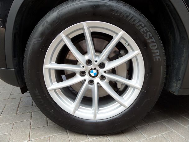 BMW X3 xDrive30e Advantage 215 kW image number 5