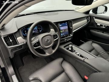 Car image 26