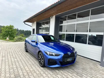 Car image 32