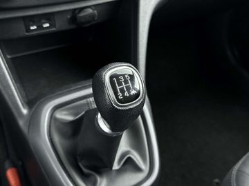 Car image 23