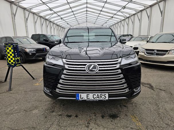 Lexus LX 600 305 kW image number 3