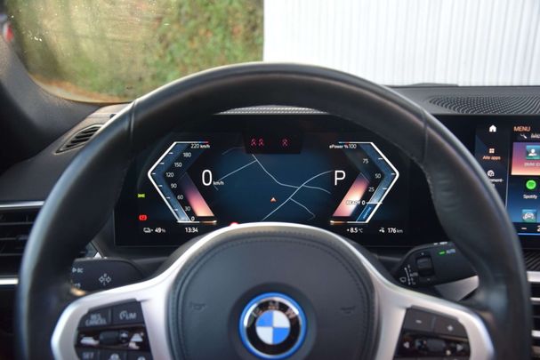 BMW i4 eDrive40 M Sport 250 kW image number 31