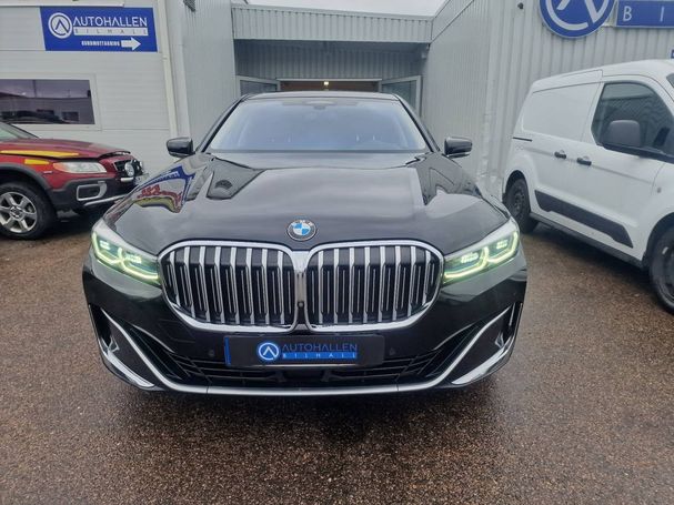 BMW 750i xDrive 391 kW image number 3