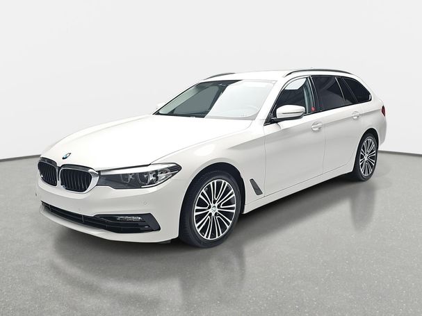 BMW 520i Touring Sport Line 135 kW image number 1