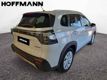 Car image 20