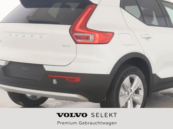 Volvo XC40 B3 Core 120 kW image number 19