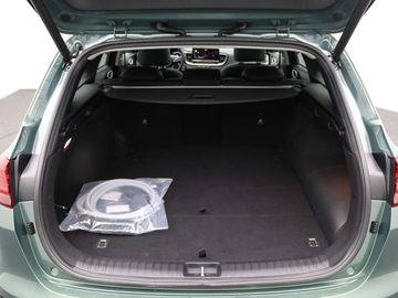 Car image 36