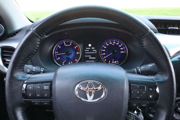 Toyota Hilux D 2.4 4D 110 kW image number 9