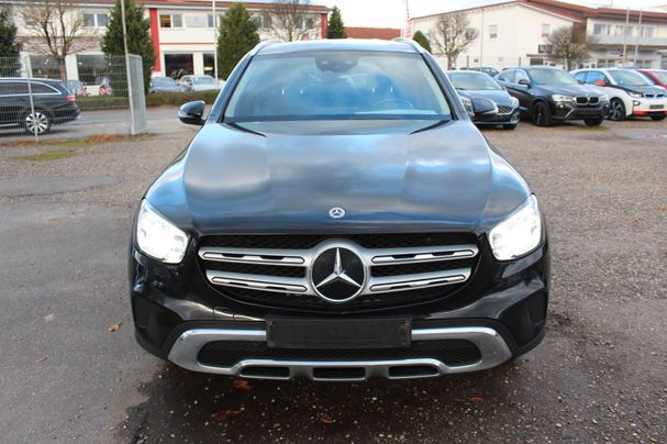 Mercedes-Benz GLC 300 de 225 kW image number 2