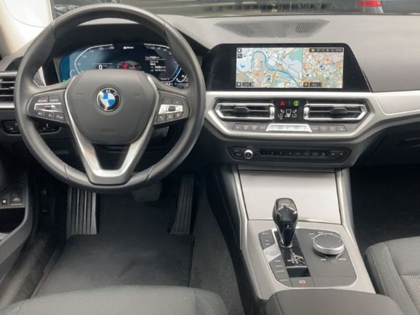 BMW 330e Touring xDrive 215 kW image number 7