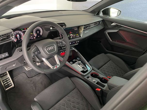 Audi A3 35 TFSI S-line 110 kW image number 2