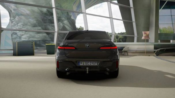 BMW 740 xDrive 220 kW image number 8