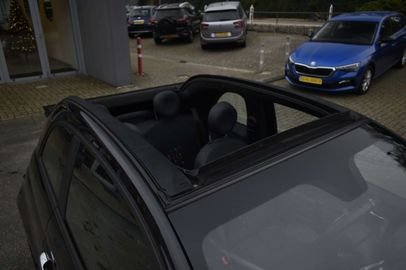 Car image 33