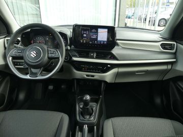 Car image 10