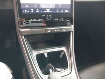 Car image 36