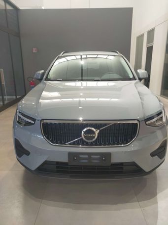 Volvo XC40 120 kW image number 2