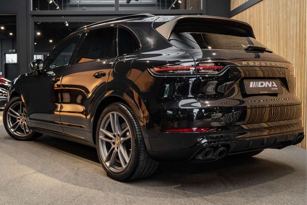 Porsche Cayenne E-Hybrid 340 kW image number 4