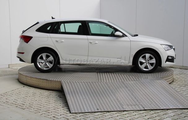 Skoda Scala 70 kW image number 8