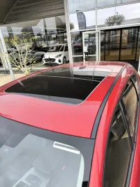 Car image 25