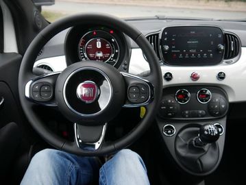 Car image 12