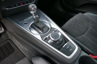 Car image 24