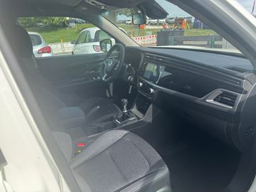 Car image 42