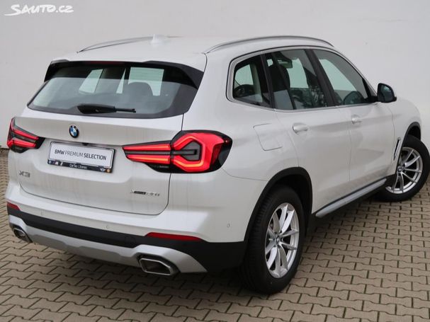 BMW X3 xDrive20i 135 kW image number 3