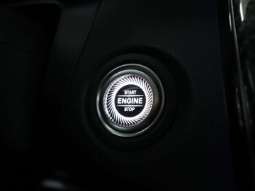 Car image 32