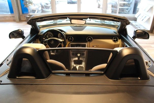 Mercedes-Benz SLK 200 BlueEFFICIENCY 135 kW image number 17