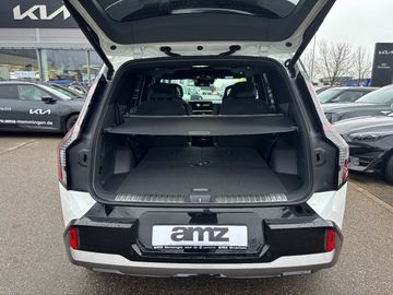 Car image 25