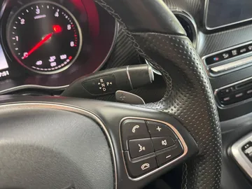 Car image 42