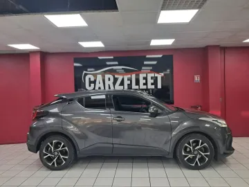 Car image 4